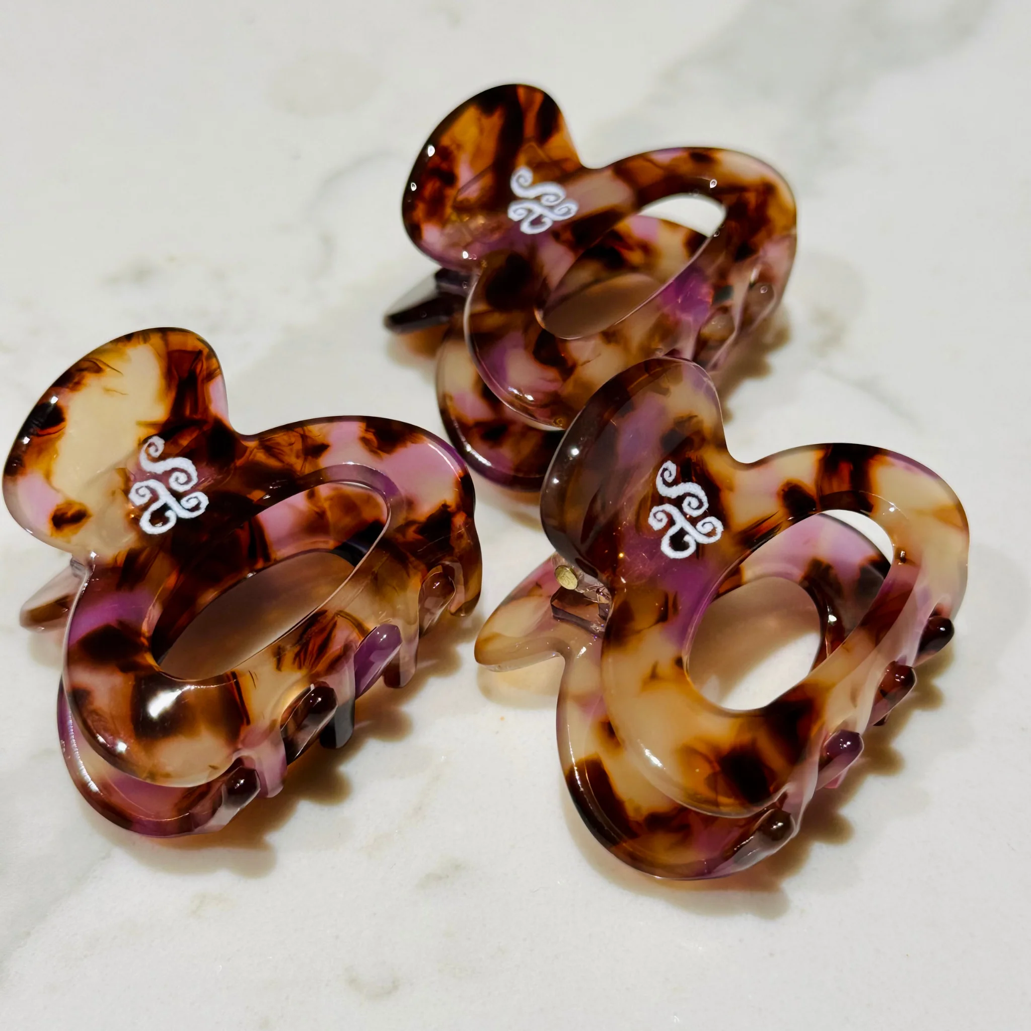 Cellulose Acetate Claws - Image 6